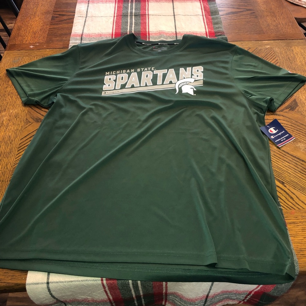 Champion MSU Spartans NWT 2XL T Shirt